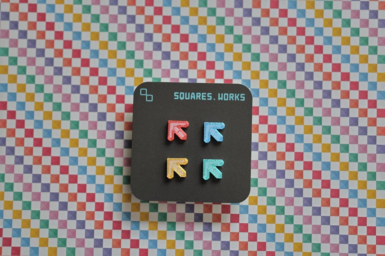 MARVELOUS DANCE ARROW studs