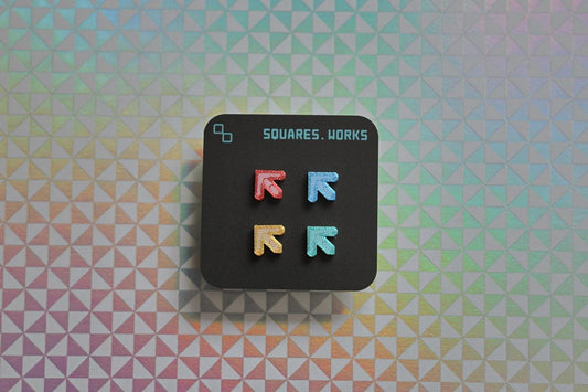 MARVELOUS DANCE ARROW studs