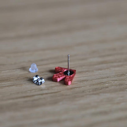 MARVELOUS DANCE ARROW studs - SQUARES.WORKS