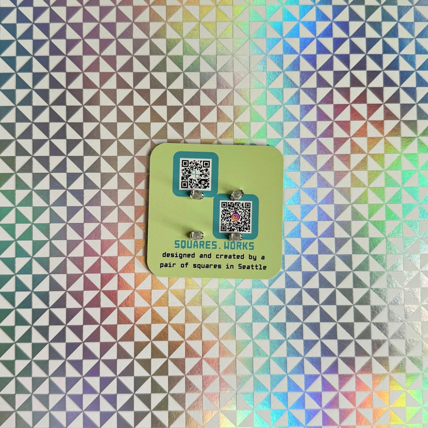 MARVELOUS DANCE ARROW studs