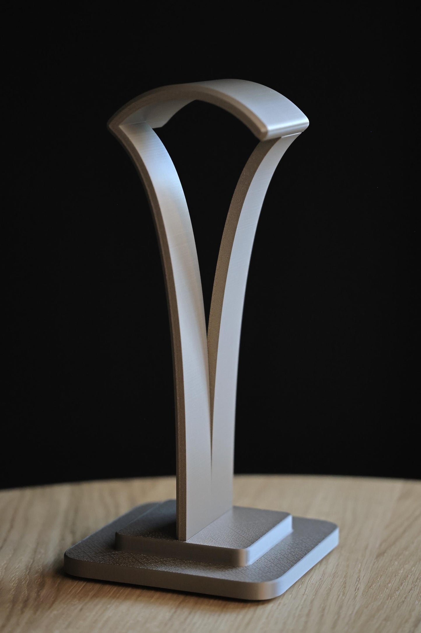 CRESCENDO headphone stand