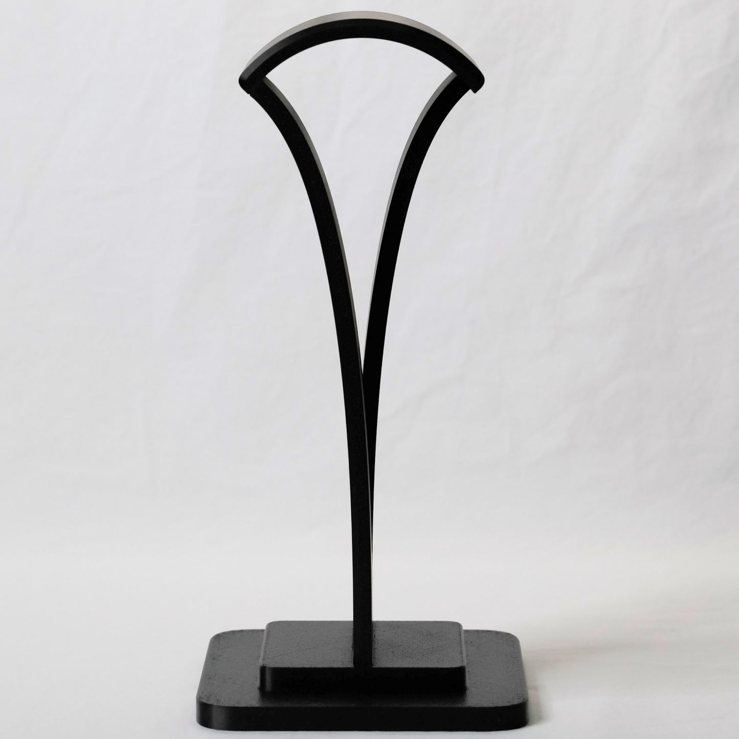 CRESCENDO headphone stand