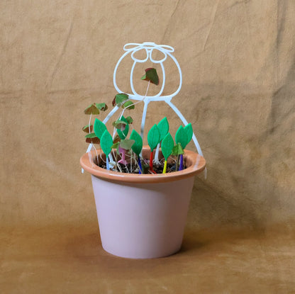 SPACE ONION plant trellis
