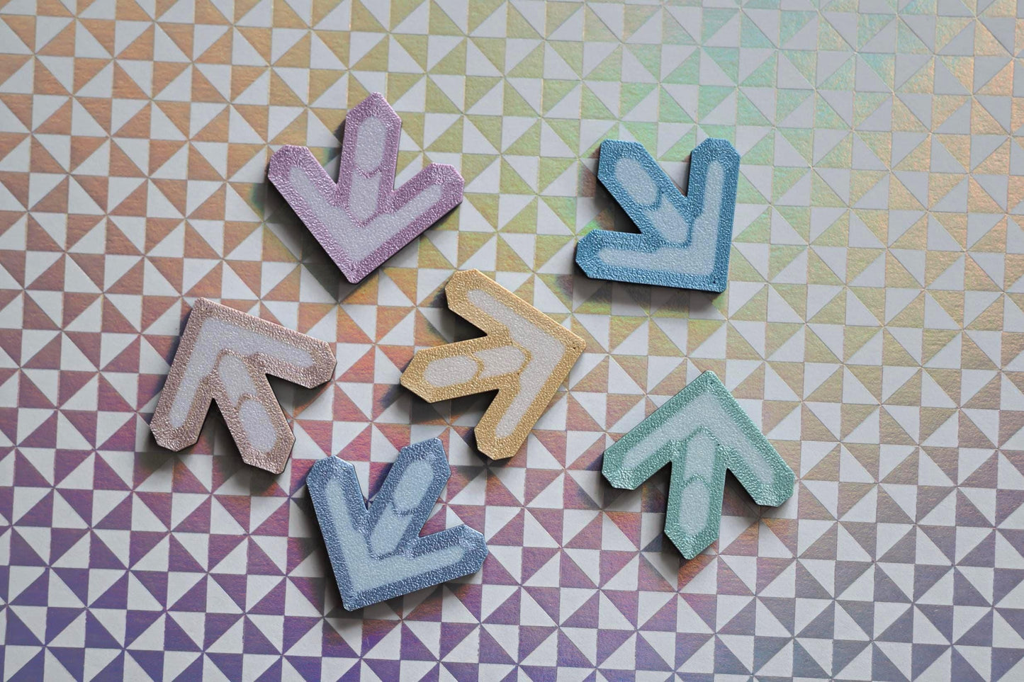 MARVELOUS DANCE ARROW magnet