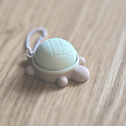 MELON-PAN TURTLE clicker keychain - SQUARES.WORKS